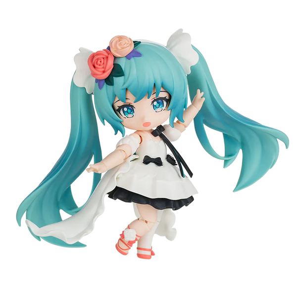 Hatsune Miku DaaLaMode Series Miku With You Model Kit