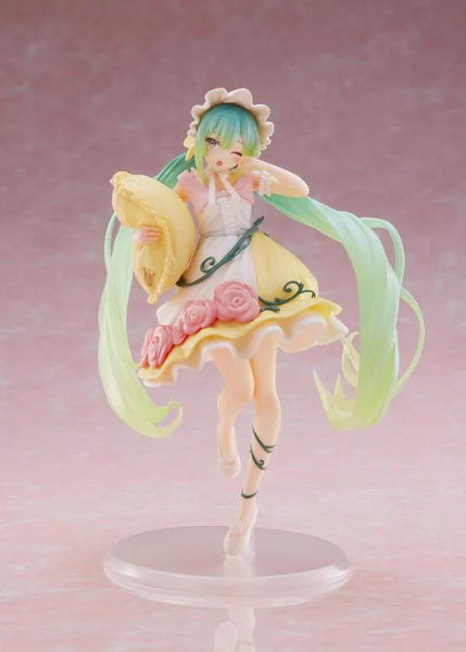 Vocaloid Hatsune Miku (Sleeping Beauty) Wonderland Figure