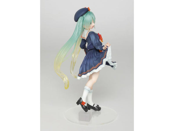PRE-ORDER Vocaloid Hatsune Miku (3rd Season Autumn Ver.) Figure